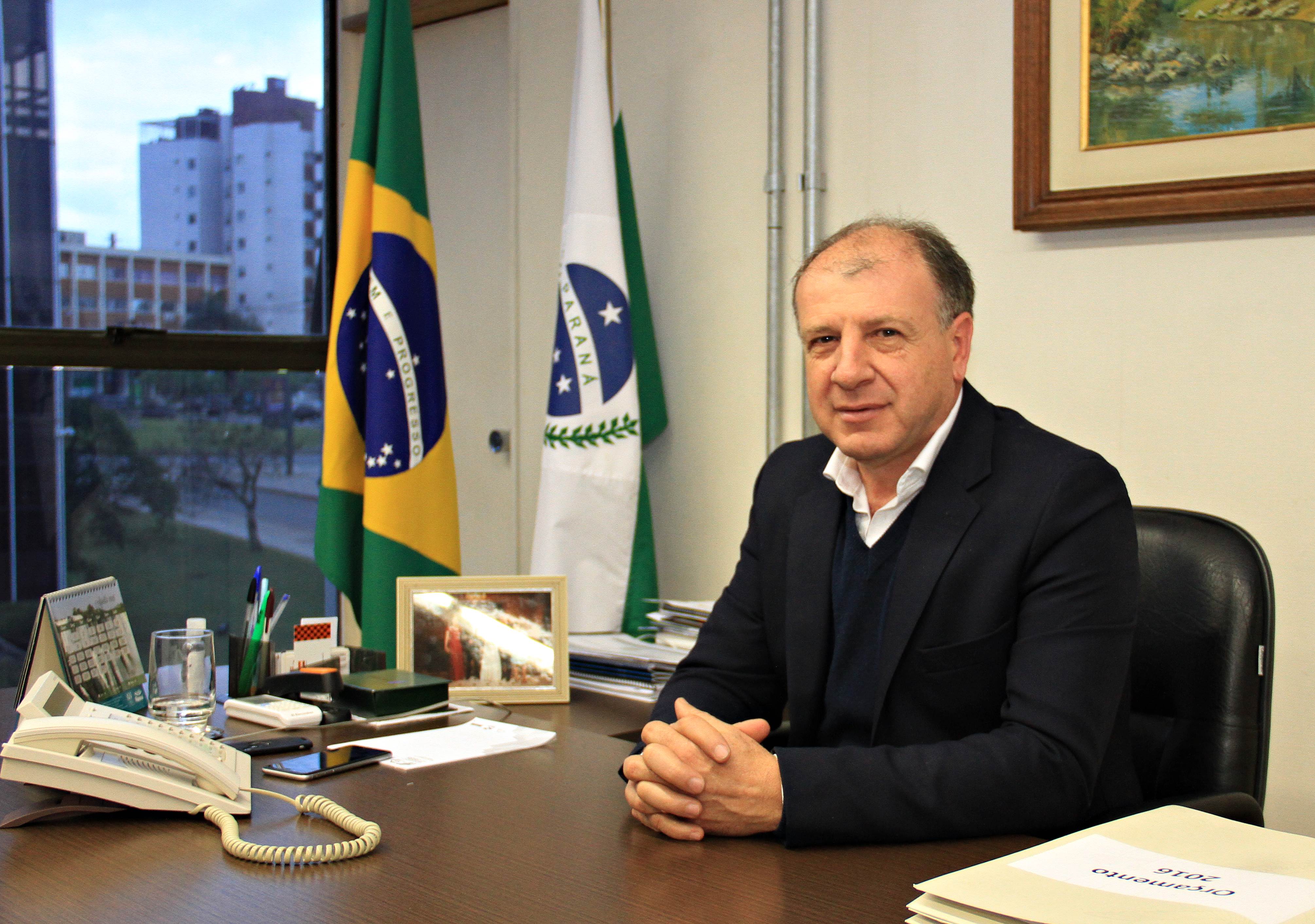 “Estar à frente da SEDU e do Paranacidade foi uma experiência importante e muito gratificante