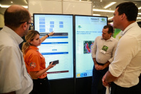 Eles se vestem com a cor da Missão à qual se propõem em favor da humanidade e do Planeta