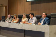 Mais de 300 prefeitos participam de encontro sobre novo modelo de gestão de água e saneamento