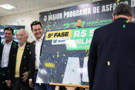 Estado amplia Asfalto Novo, Vida Nova para Municípios com cerca de 100 mil habitantes