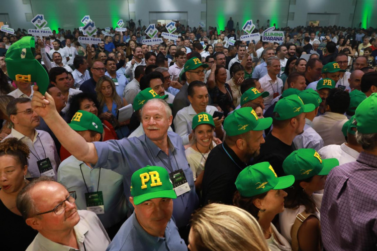 Em Foz do Iguaçu, governador anuncia valores e Programas que vão mudar a vida dos paranaenses