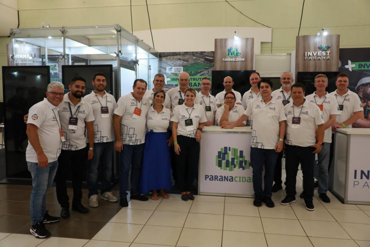 Eles se vestem com a cor da Missão à qual se propõem em favor da humanidade e do Planeta