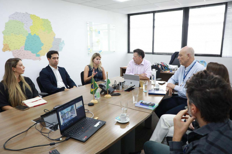 Ponto Paraná: projeto trazido do Japão vai oferecer apoio a turistas nas estradas