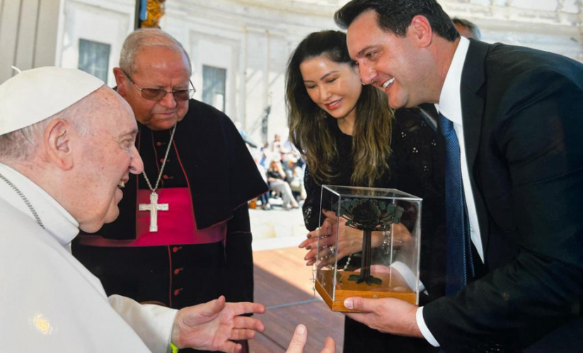 Governador lamenta morte do Papa Francisco e determina luto de três dias no Paraná