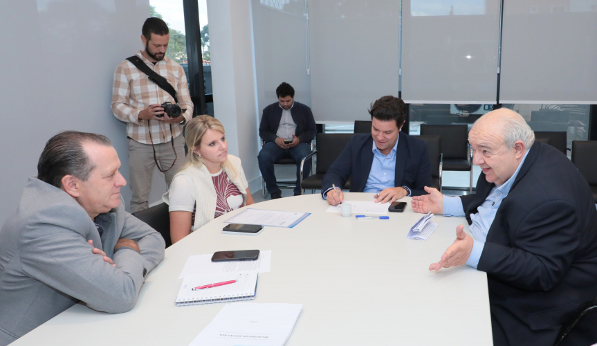 Conselheiros realizam a 178ª Reunião Ordinária do Conselho de Administração do Paranacidade