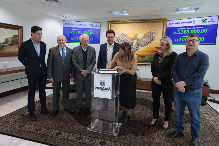 Governo libera mais R$ 36,5 milhões para o Asfalto Novo, Vida Nova em nove Municípios