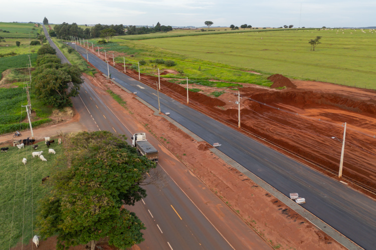 Ângulo e Flórida têm pavimentações avançadas no Asfalto Novo, Vida Nova
