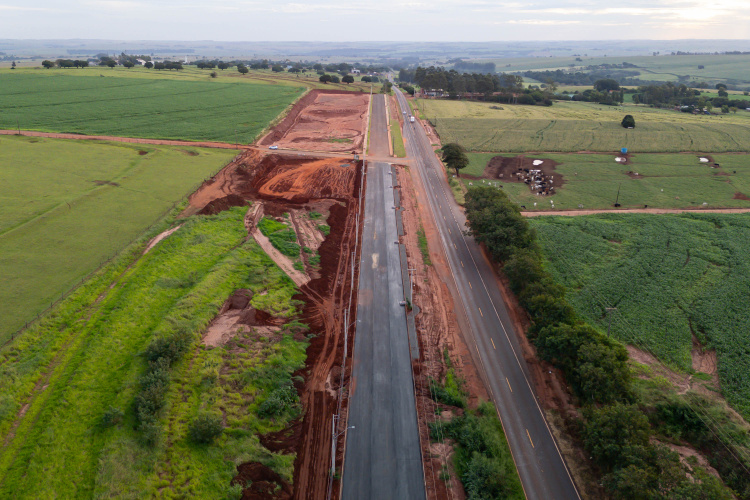 Ângulo e Flórida têm pavimentações avançadas no Asfalto Novo, Vida Nova