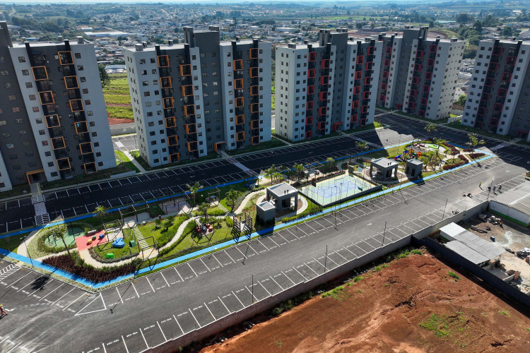 Ipardes lança nova versão da Base de Dados do Estado com informações dos 399 Municípios