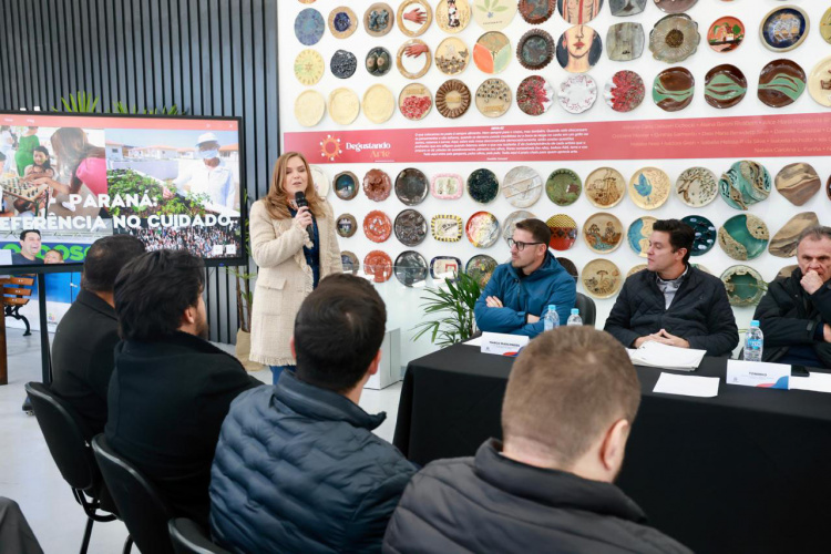 Secretaria das Cidades anuncia R$ 125 milhões do Asfalto Novo, Vida Nova para a RMC