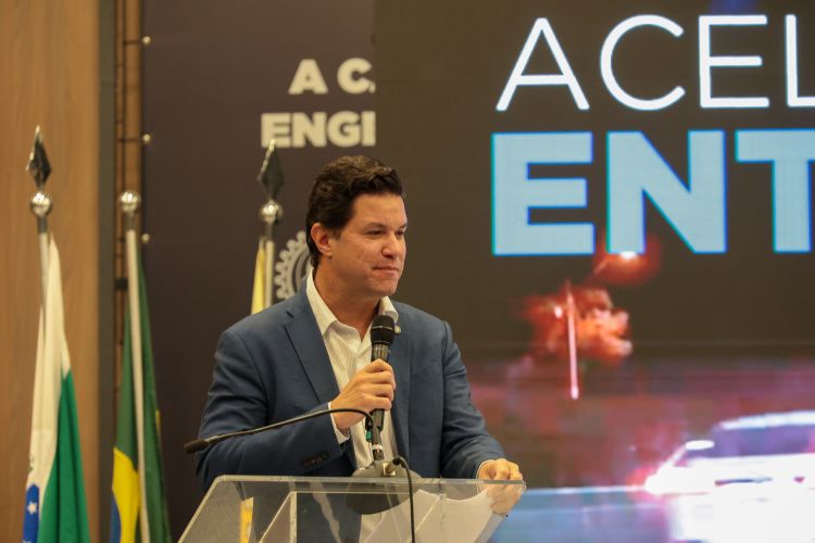 Estado investirá R$ 977 milhões em programa de pavimentação em ruas com pedras irregulares