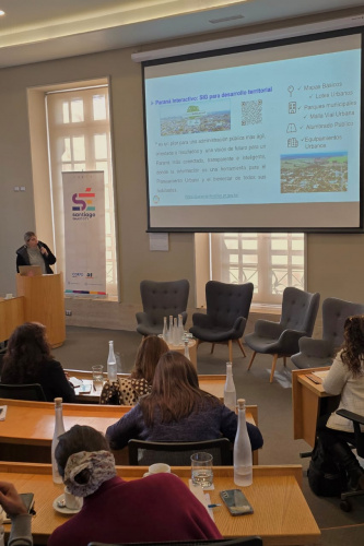 Camila fala em evento no Chile sobre os desafios de Setores Rurais serem Territórios Inteligentes