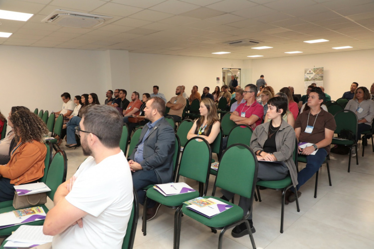 Em Ponta Grossa técnicos do Paranacidade se unem a especialistas e autoridades para fortalecer o Fisco Municipal com Conhecimentos e Bons Resultados