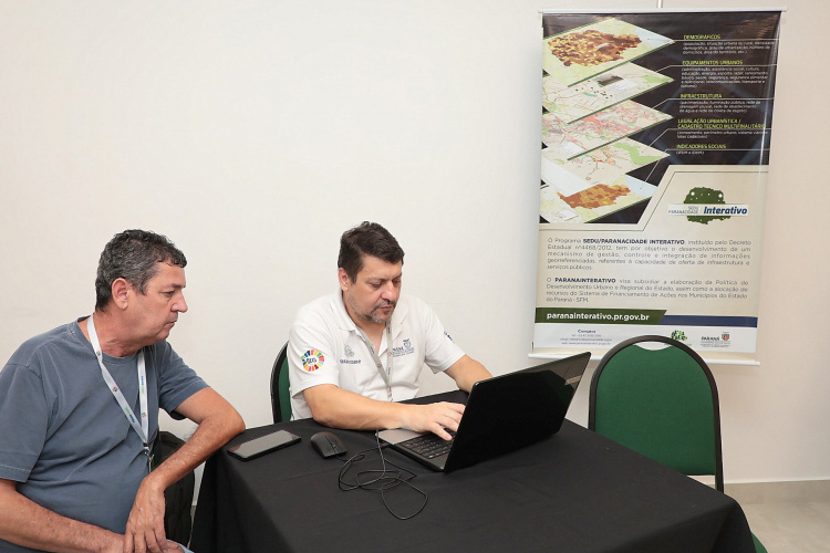 Em Ponta Grossa técnicos do Paranacidade se unem a especialistas e autoridades para fortalecer o Fisco Municipal com Conhecimentos e Bons Resultados