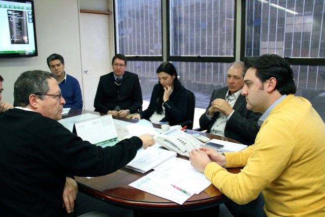 SEDU revitaliza parque de máquinas de Paranaguá