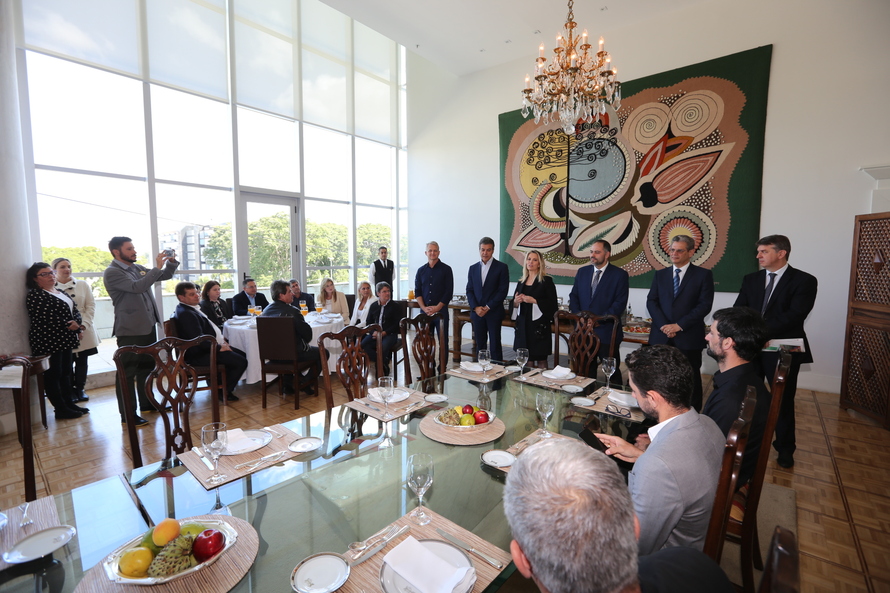 Cida assegura continuidade das ações do Estado nos municípios