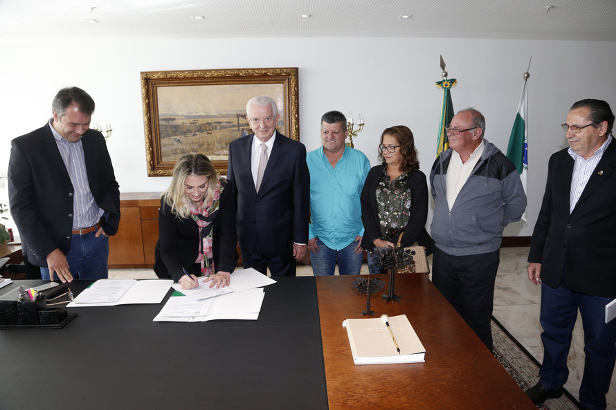 Guaratuba investirá em asfalto, esporte e atendimento a jovens