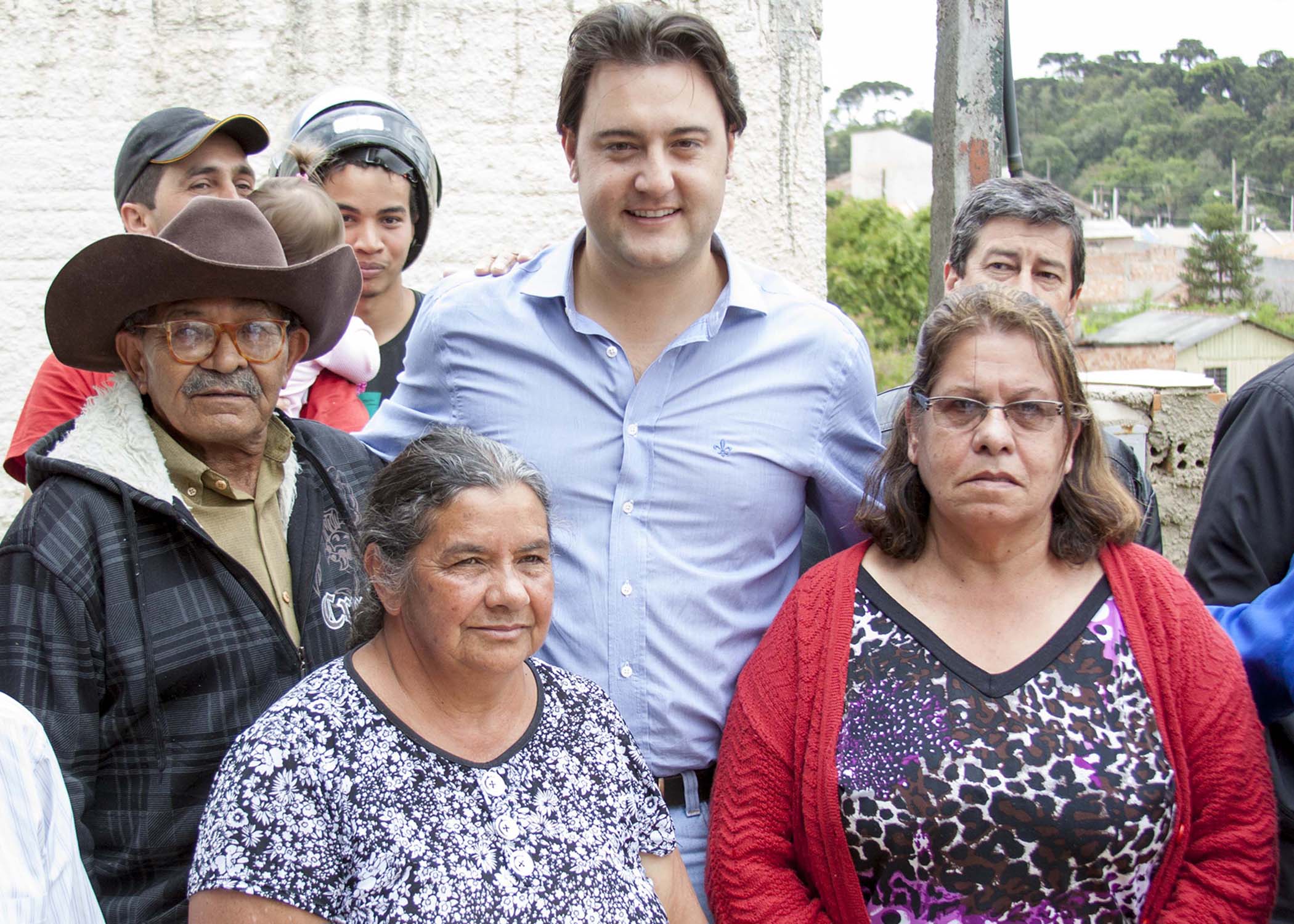 Governo do Estado, pela SEDU, vai asfaltar mais de 170 ruas em Fazenda Rio Grande