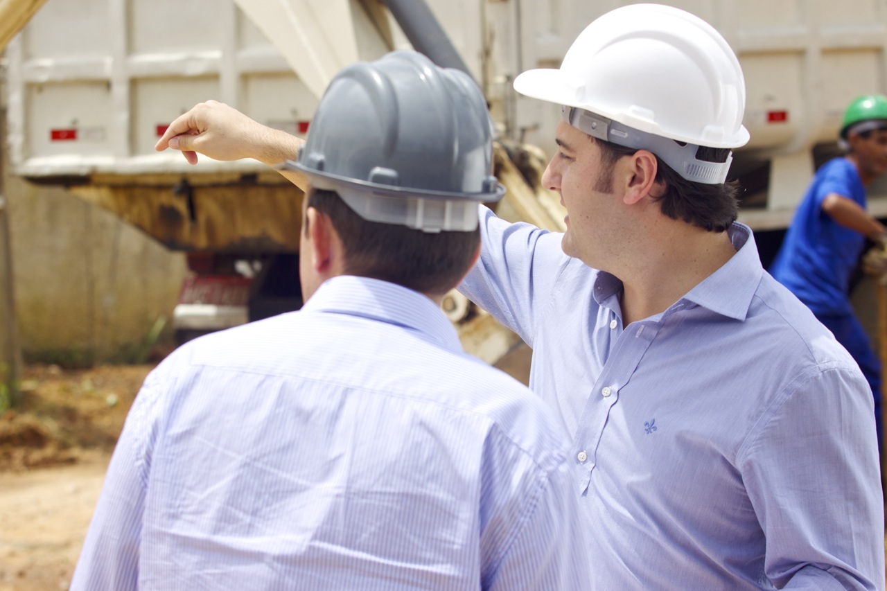 SEDU autoriza um total de 525,52 km de asfalto e obras, em centenas de ruas do Paraná, o que representa um trecho maior do que o da estrada que liga Curitiba a Cascavel