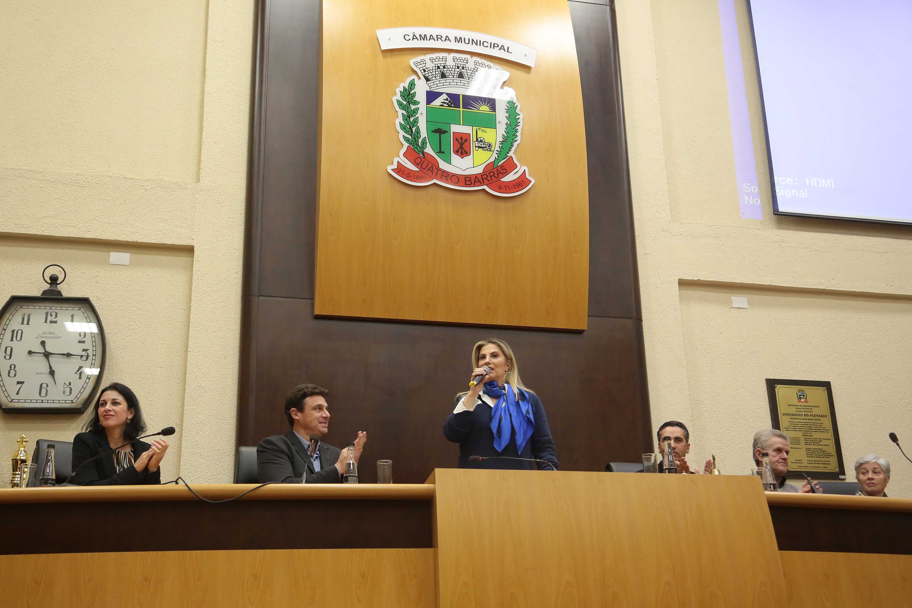 Em Quatro Barras, apoio é para infraestrutura e turismo
