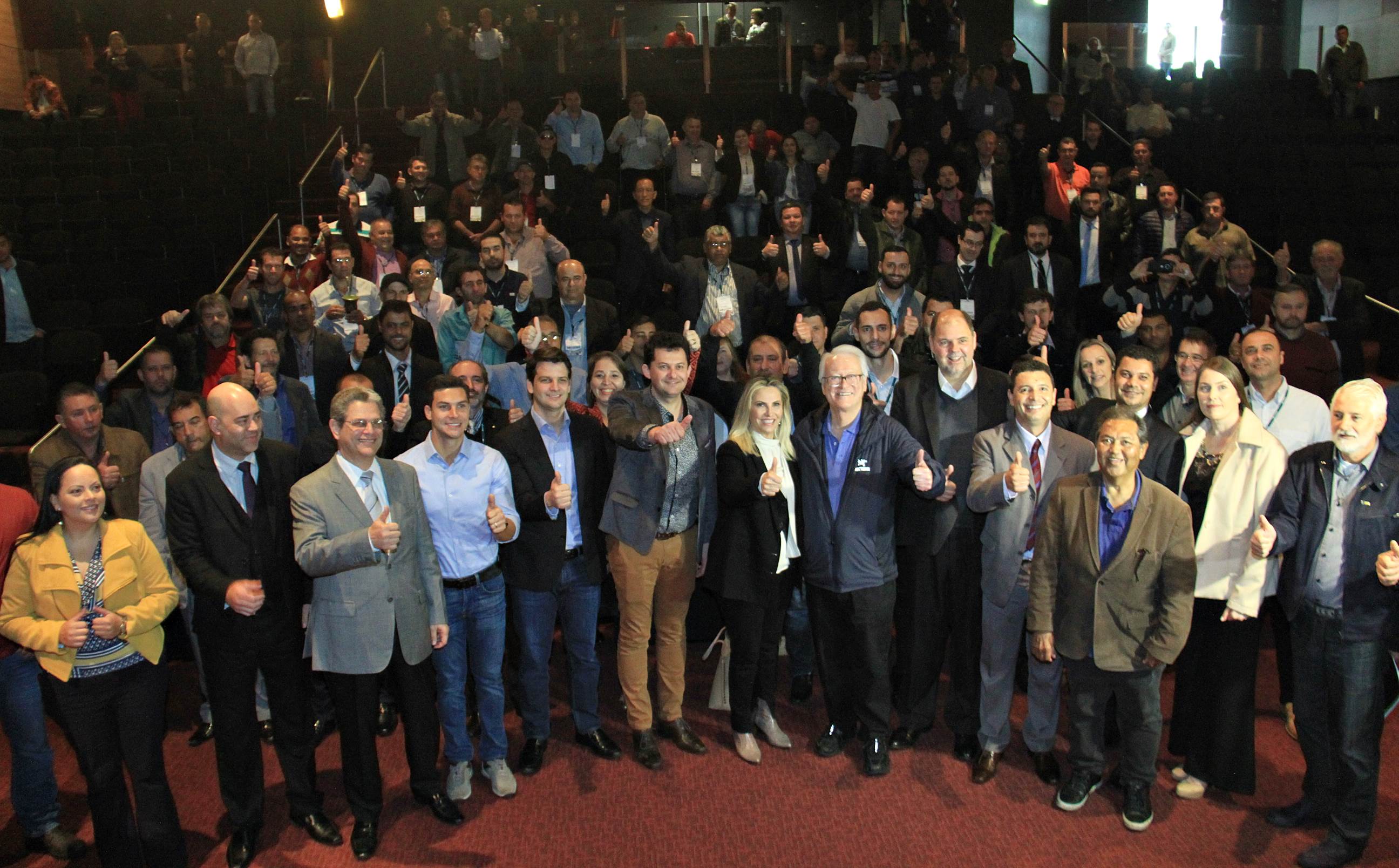 Cida destaca importância dos vereadores para o desenvolvimento local