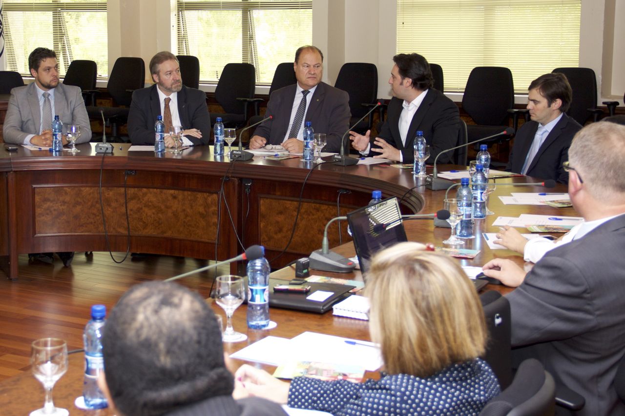 FIEP convida Ratinho Junior para falar em “momento histórico” de lançamento de Cartilha