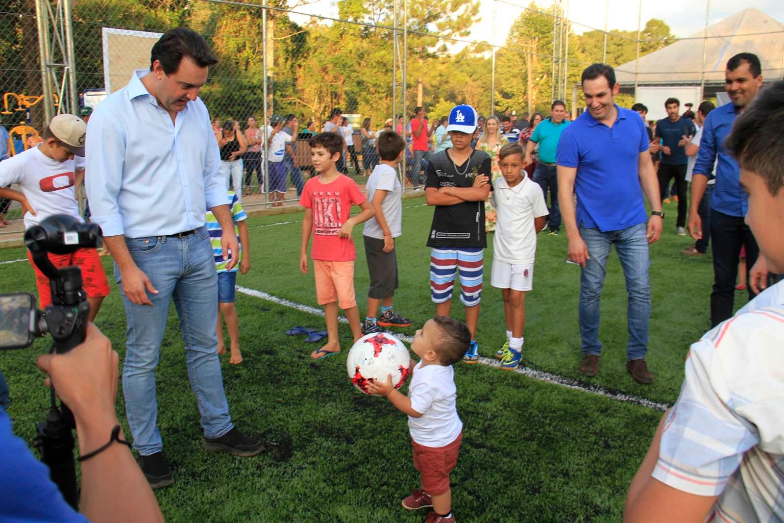 “Meu Campinho, uma forma quase mágica de resgatar a juventude no Paraná”, avalia Ortega 
