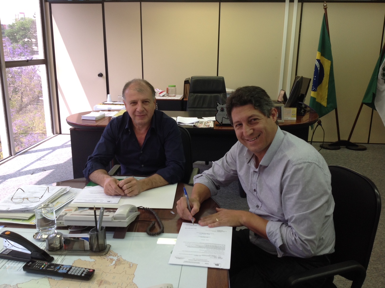 Governo do Paraná autoriza mais de R$ 5,3 milhões para obras, ações e serviços em 11 municípios 