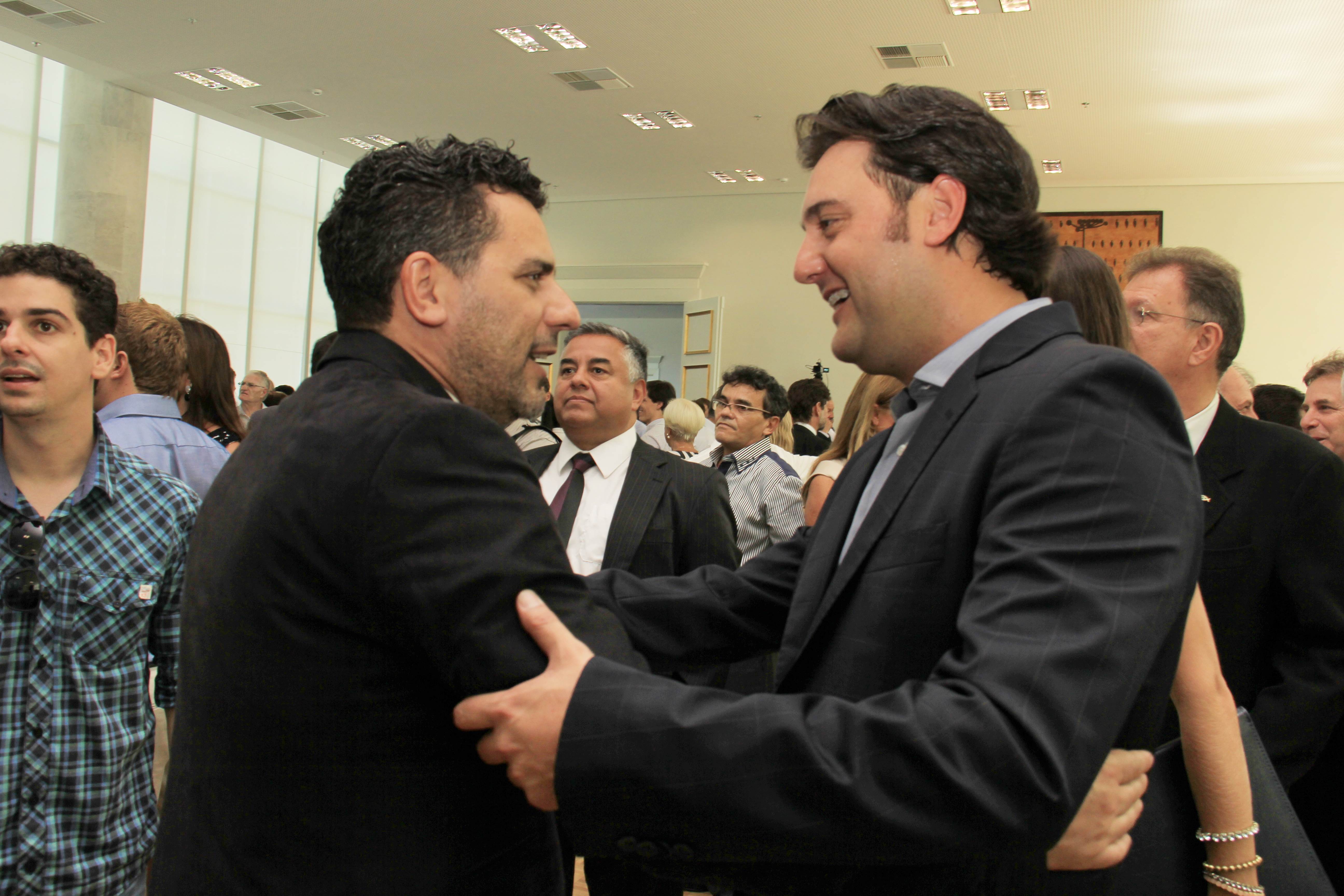 Ao lado de Kassab, Richa diz que Paraná estreita relação com governo federal