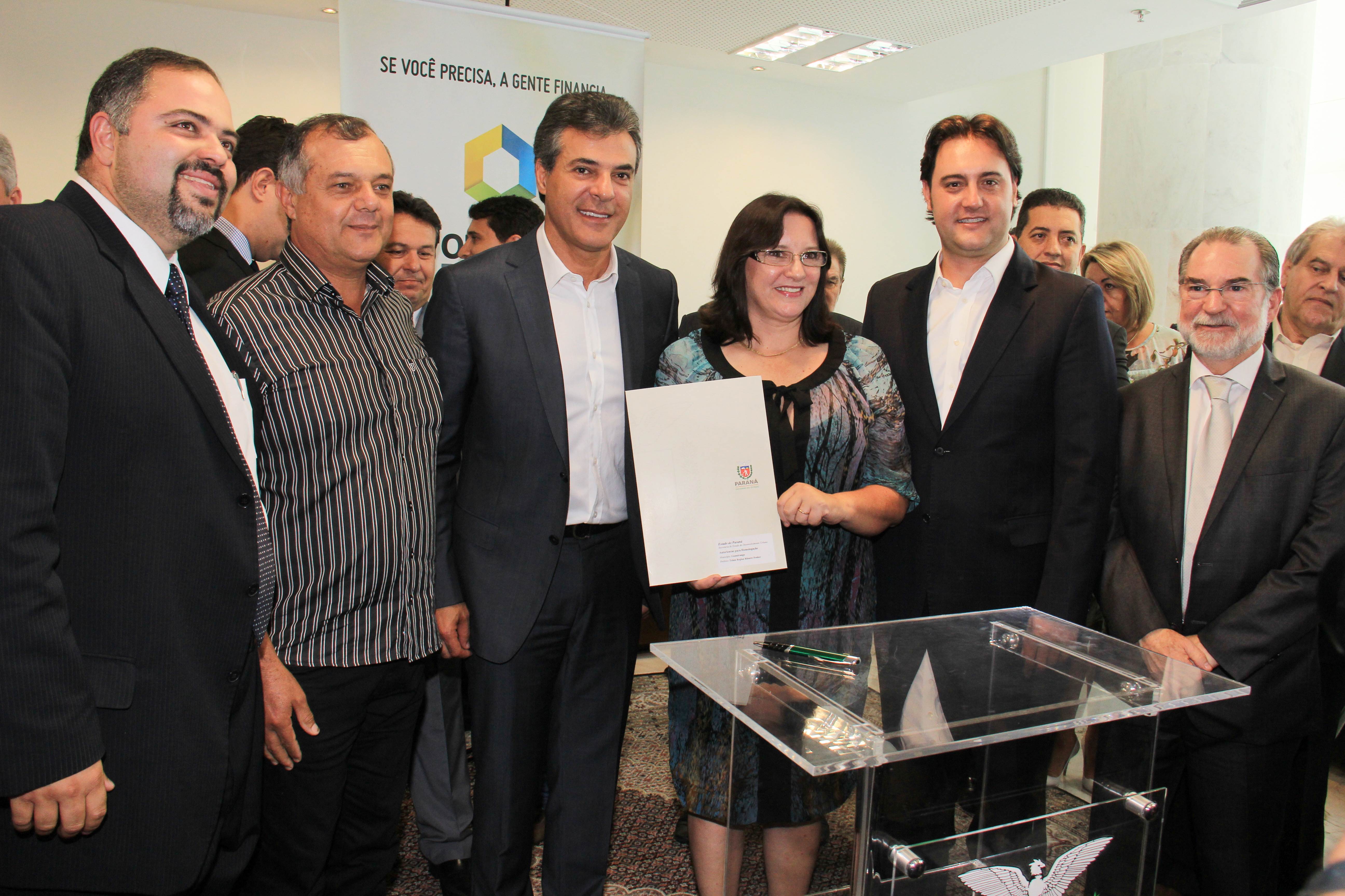 Richa libera financiamento e autoriza obras para 28 municípios paranaenses
