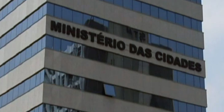 Ratinho Junior busca novas melhorias ao Paraná no Ministério das Cidades