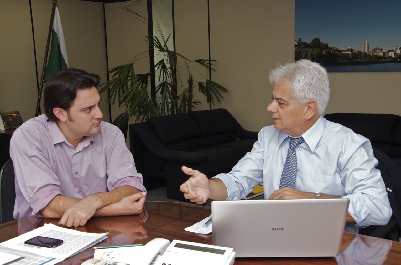 “Um estado preparado para desafios começa pela qualificação dos servidores”, afirma o secretário da SEDU, Ratinho Junior