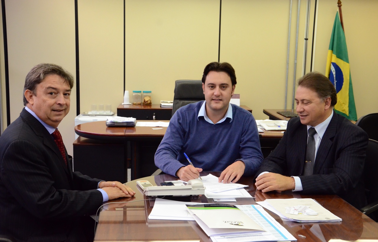 Governo do Paraná destina verbas para a área de saúde de Nova Olímpia