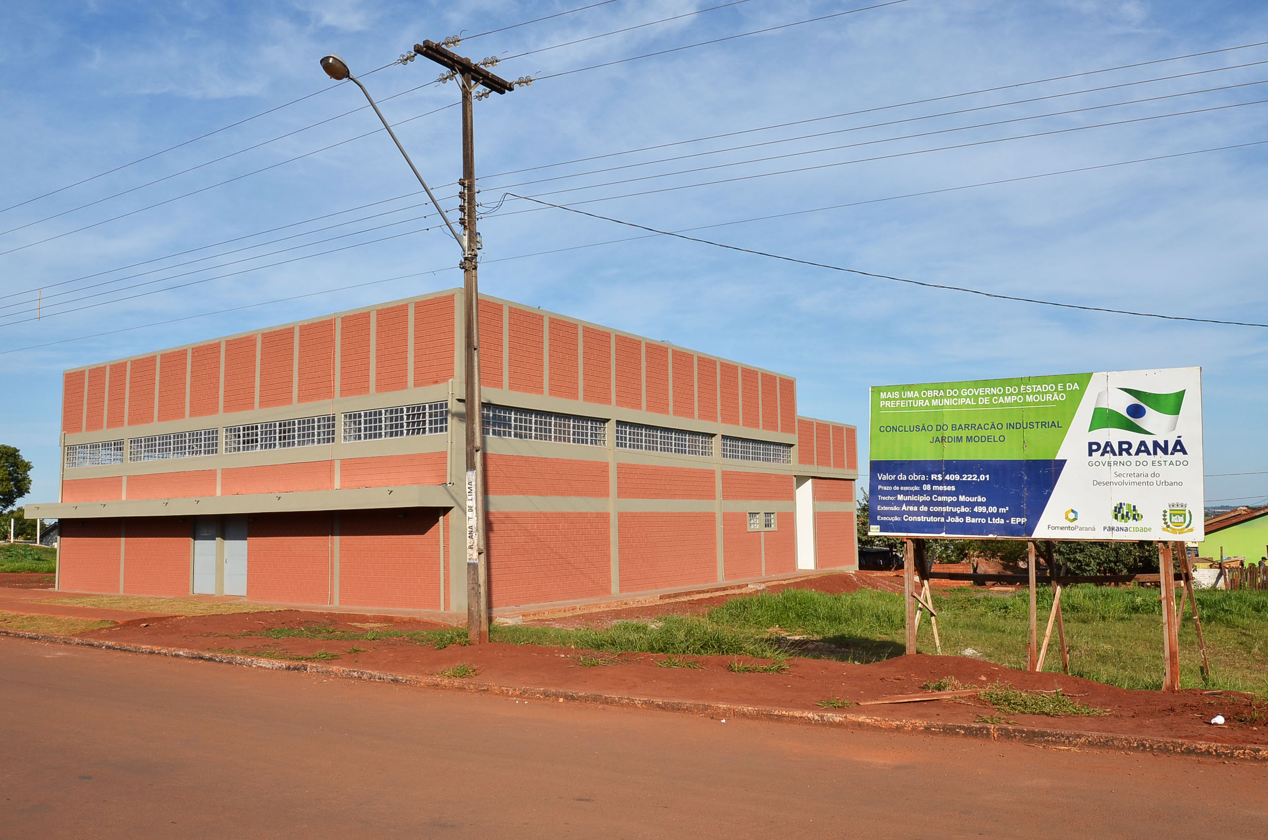 Barracões Industriais garantem emprego e renda à população