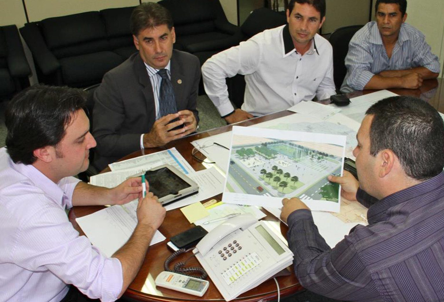 Governo do Paraná revoluciona a administração pública para os prefeitos