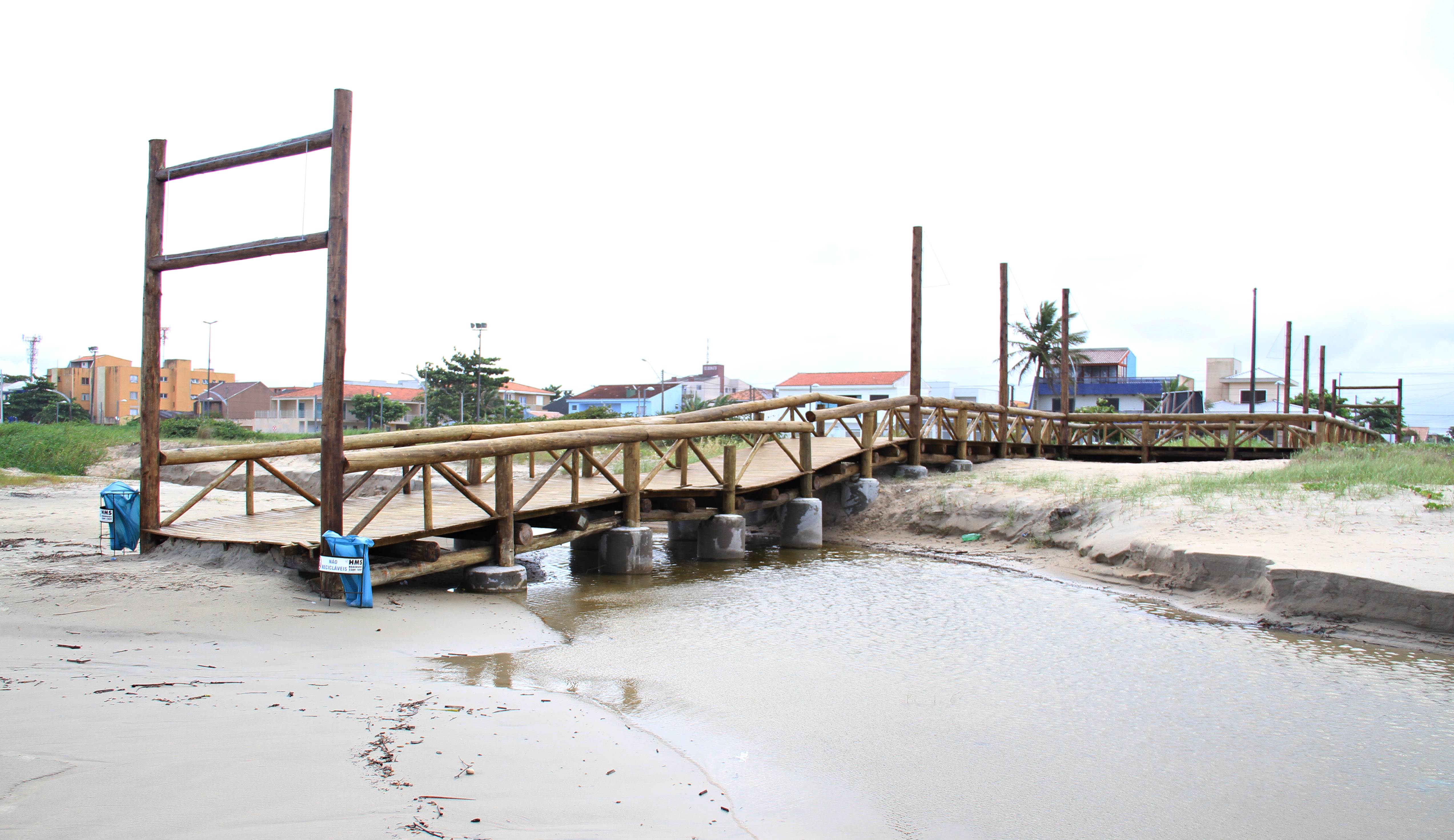Técnicos do Paranacidade sugerem soluções à Prefeitura de Pontal do Paraná sobre passarelas danificadas