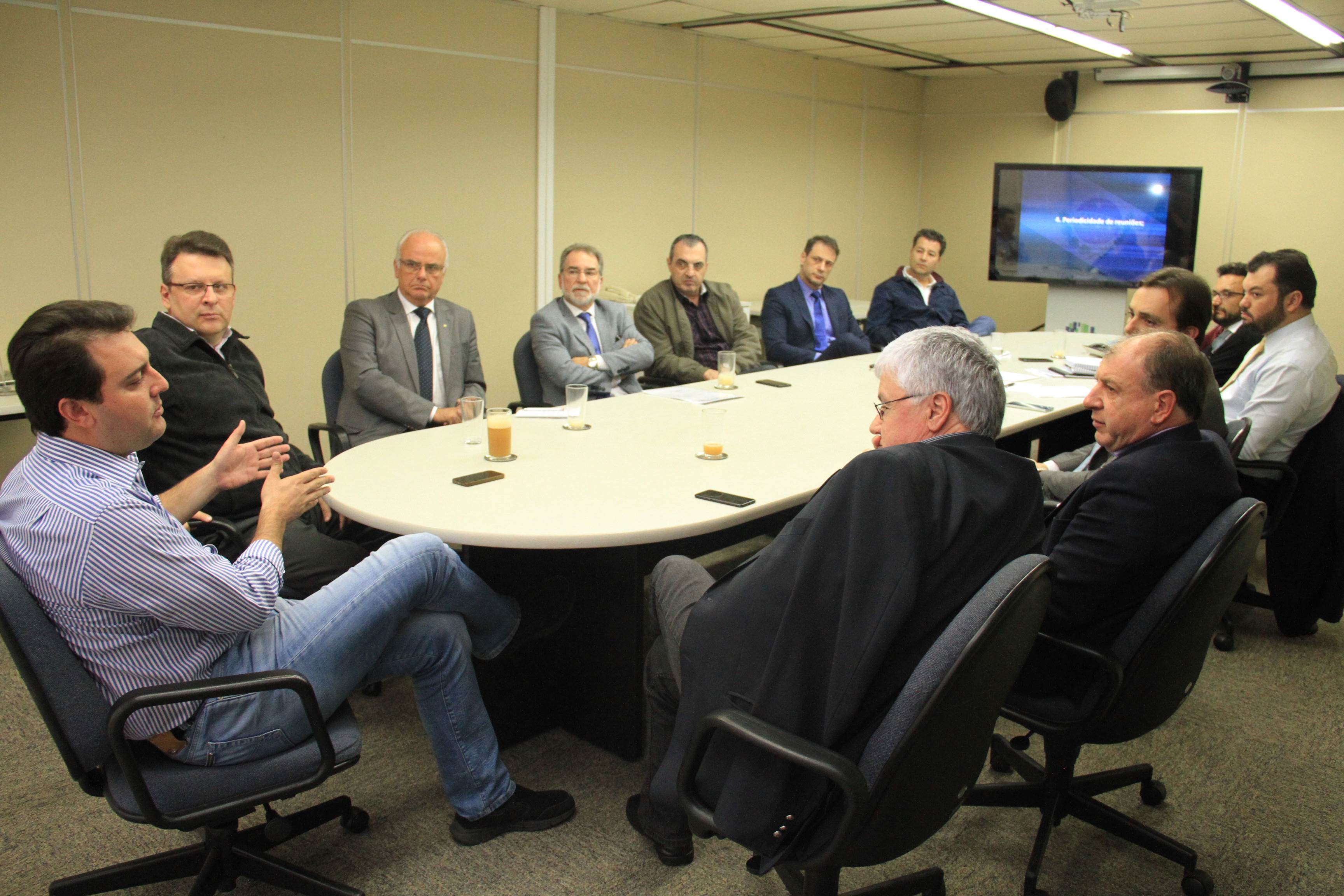 Membros do Comitê de Investimentos do SFM se reúnem para novas decisões sobre o Sistema de Financiamento aos Municípios