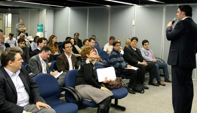 Missão do BID estreita relações e visita obras do Programa Paraná Urbano III