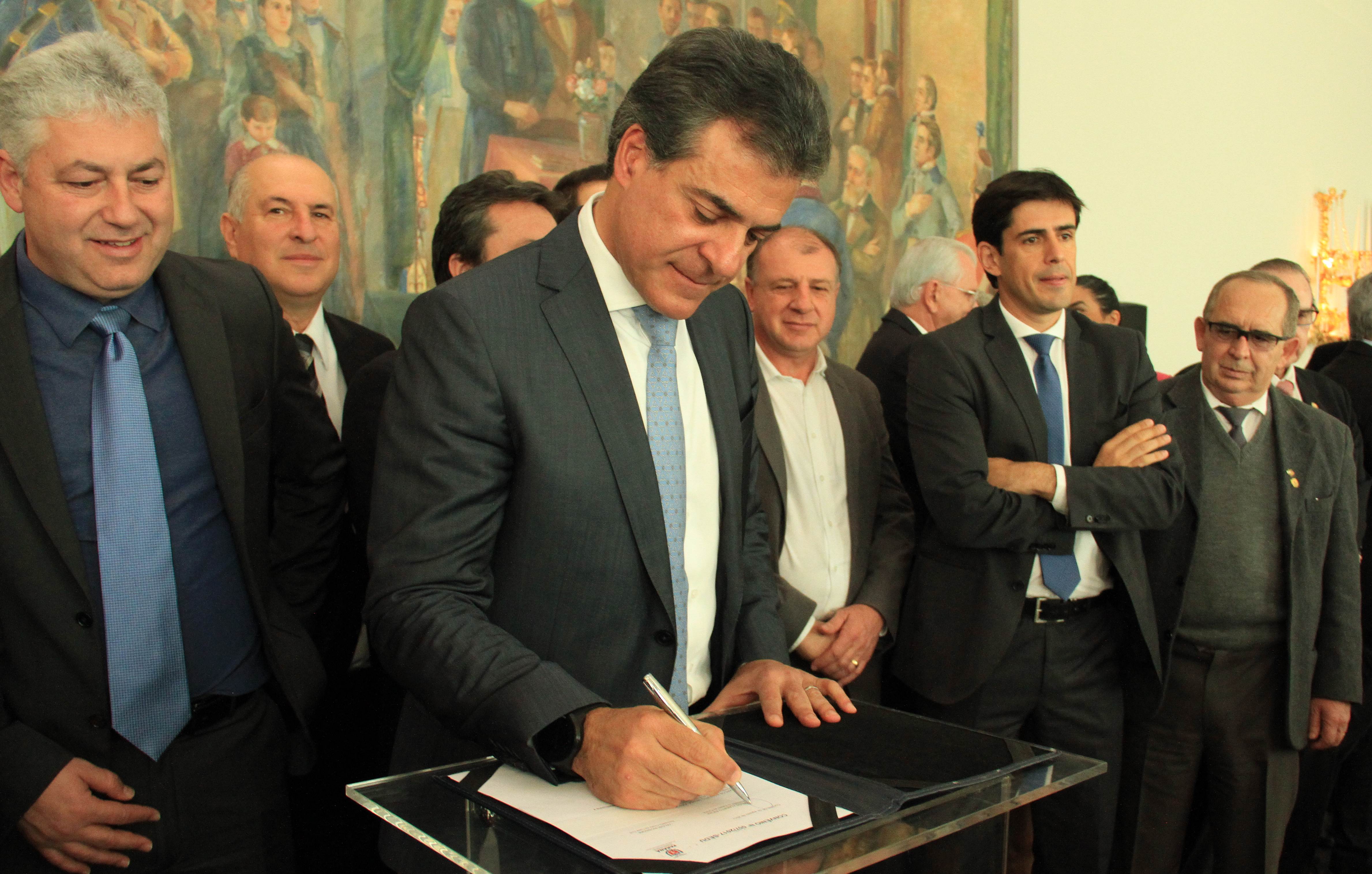 Governo do Estado autoriza mais de R$ 9 milhões para municípios do Paraná