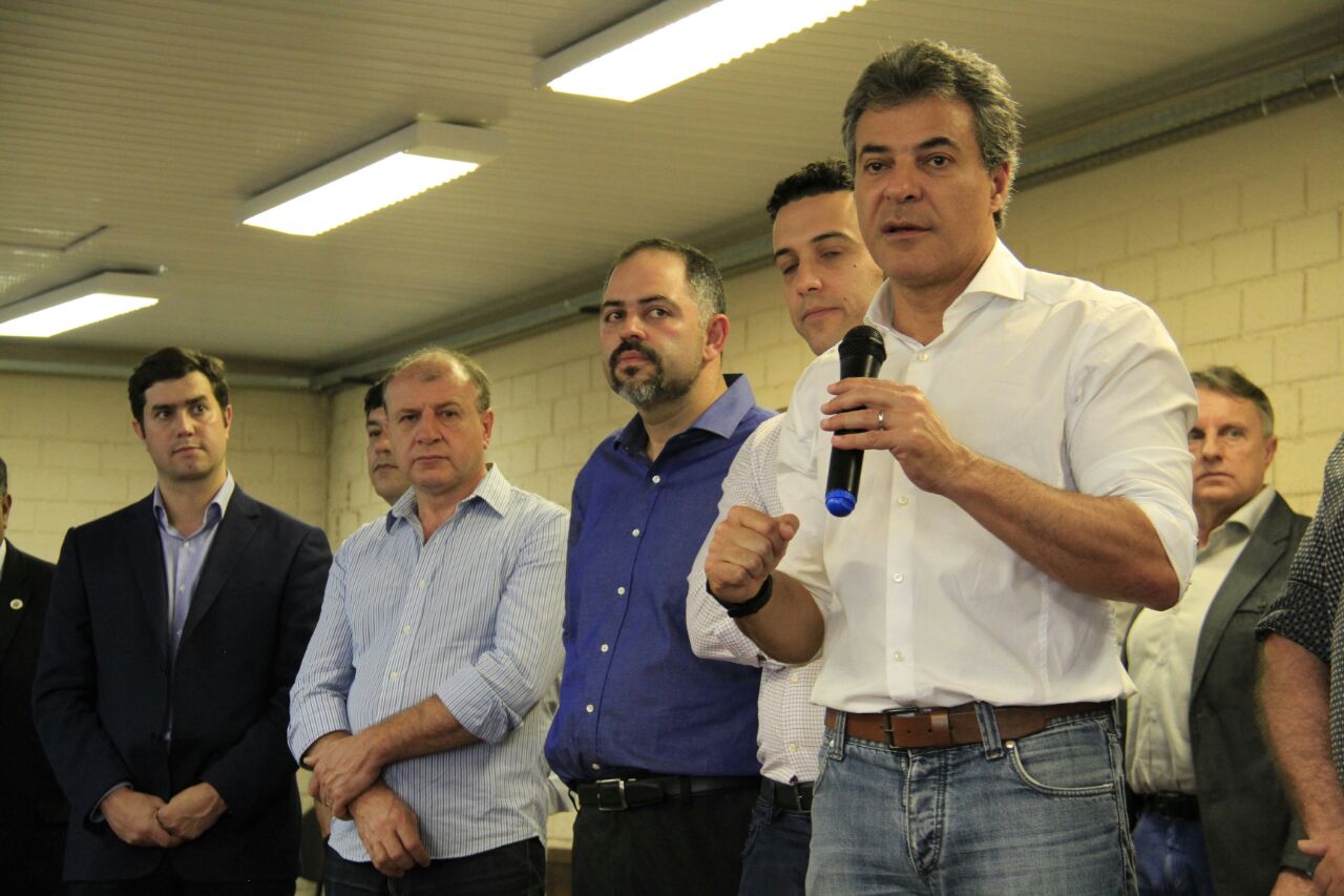Governador se reúne em Guarapuava com prefeitos de 19 municípios e libera novas verbas a serem aplicadas em mais benefícios à população 