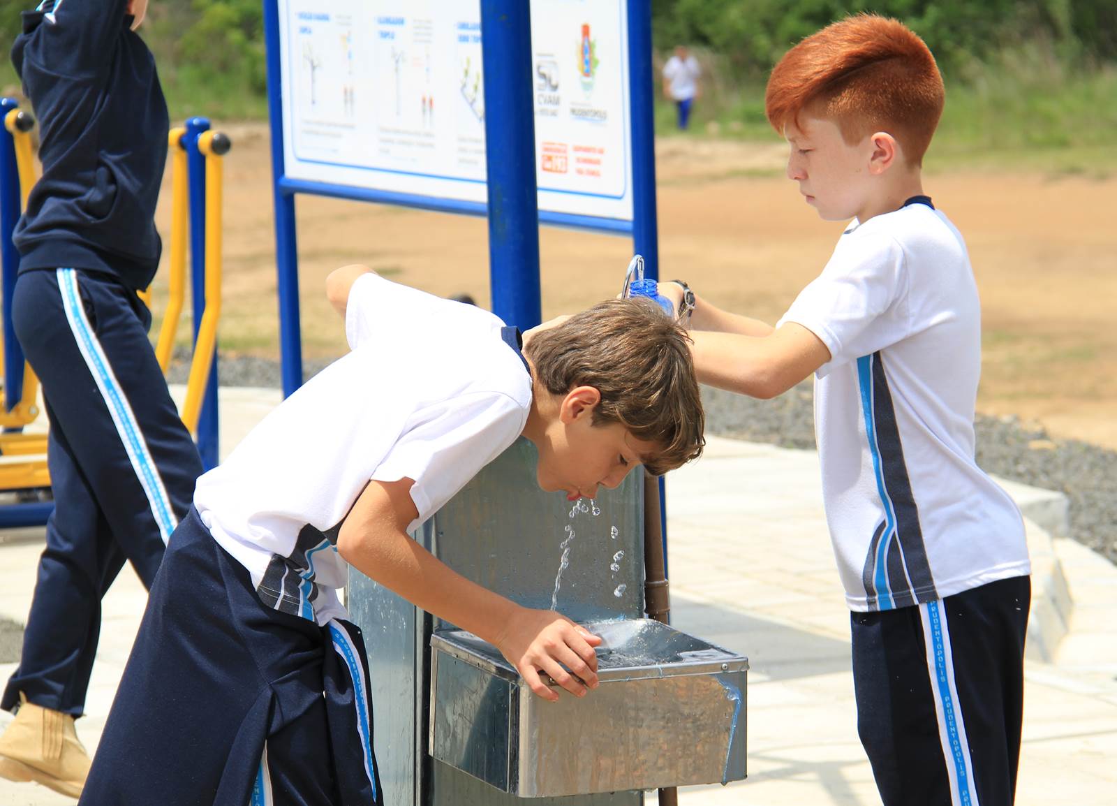 Investimentos de mais de R$ 2,64 bilhões no Governo Richa, pela SEDU, transformam a vida de milhares de pessoas no Paraná