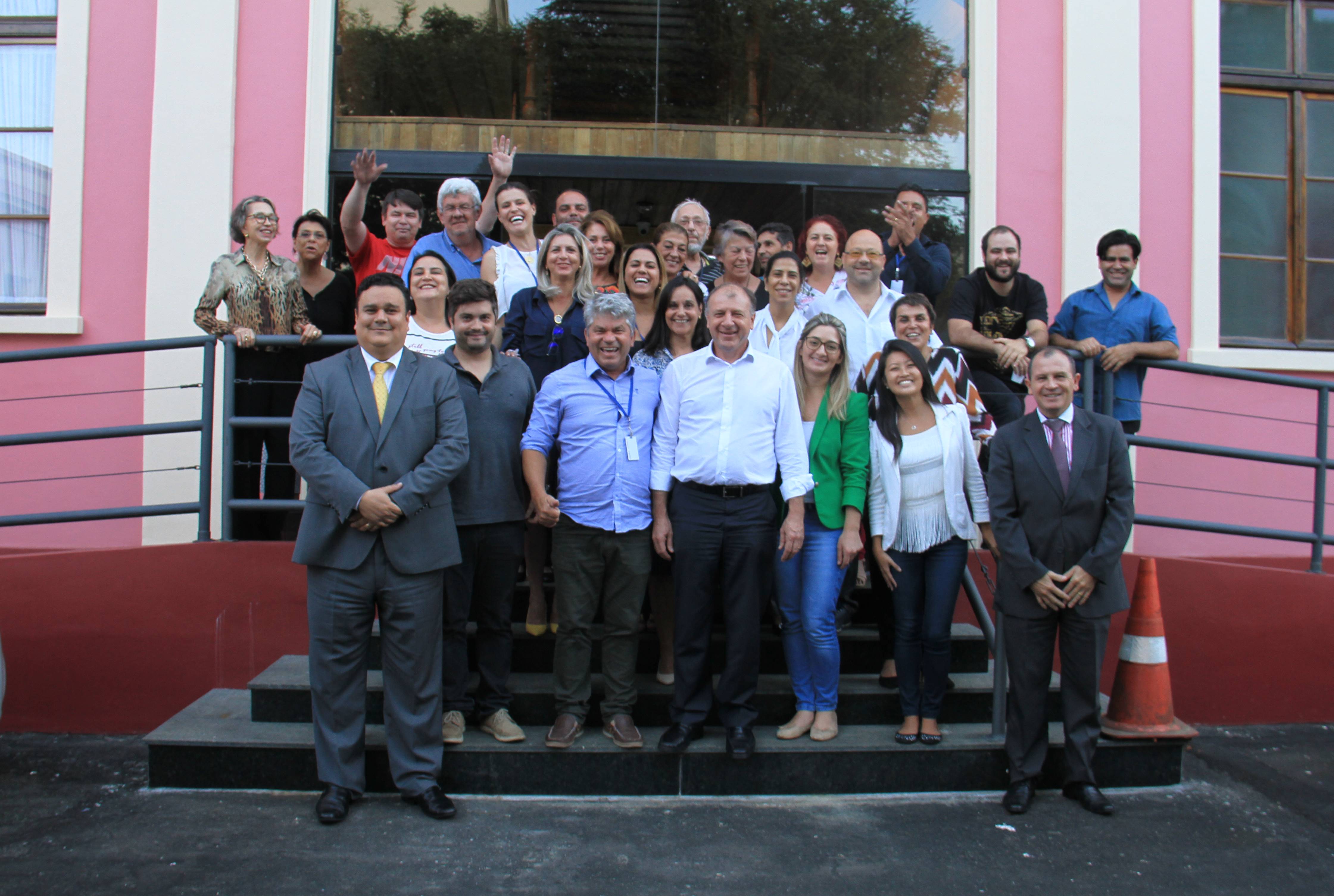 Ortega e Tasso se despedem dos servidores da SEDU e Paranacidade