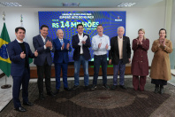 Ratinho Junior confirma R$ 363 milhões para 10 Cidades em sete Regiões do Estado