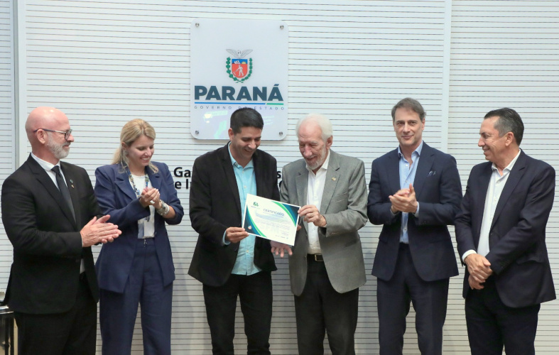 Municípios do Paraná recebem Certificados pelo Melhor Desempenho em seus Projetos