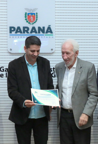 Municípios do Paraná recebem Certificados pelo Melhor Desempenho em seus Projetos