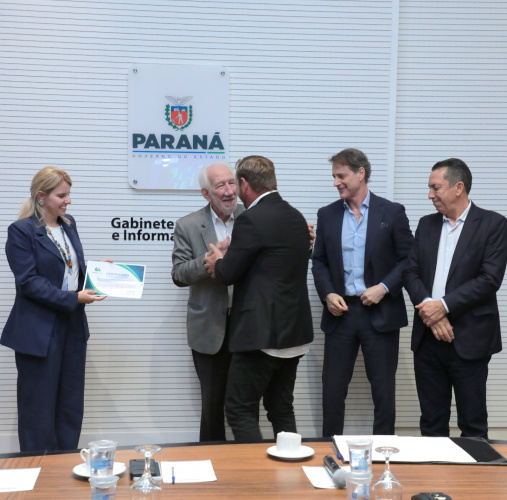 Municípios do Paraná recebem Certificados pelo Melhor Desempenho em seus Projetos