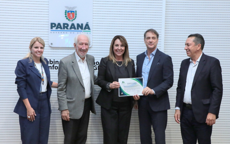 Municípios do Paraná recebem Certificados pelo Melhor Desempenho em seus Projetos