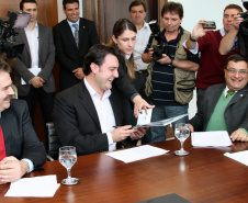 Governo do Estado, pela SEDU e SESA, anuncia novas parcerias de mais de R$ 12 milhões com a Prefeitura de Curitiba