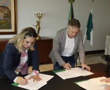 Municípios recebem recursos para obras de infraestrutura