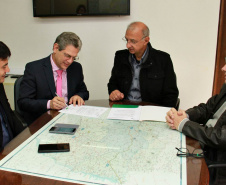 Governo autoriza quase R$ 10 milhões para pavimentação na RMC  

 